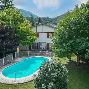 https://grand-gite-saint-lary-centre-pour-15-pers-pouvant.midi-pyreneeshotels.com